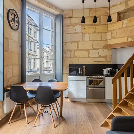 Guestready - 4 Guests Grand Theatre Apartment