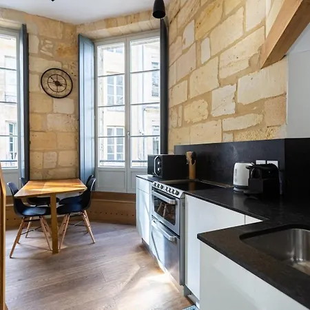 Apartament Guestready - 4 Guests Grand Theatre